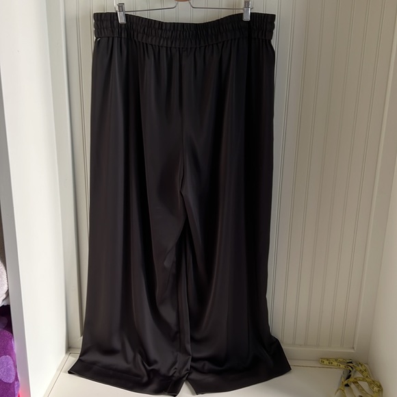 Rachel Roy Bobbi Wide Leg Black Silky Pant NWT - Picture 6 of 8